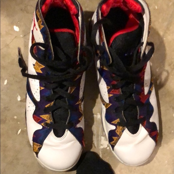 Jordan 6 “ ugly Christmas sweater” - Picture 2 of 8